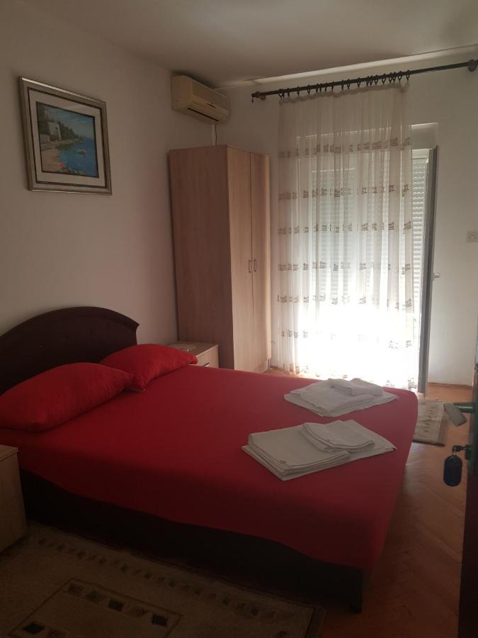 Sobe I Apartmani Marovic Petrovac Eksteriør bilde